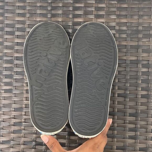 Mickey Mouse natives shoes women’s size 7 - Picture 6 of 7